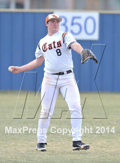 Thumbnail 3 in Tom Bean vs. Bland (Leonard Tournament) photogallery.