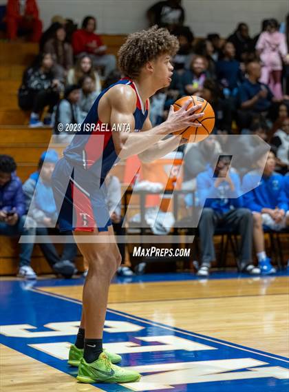 Thumbnail 2 in Terry Sanford @ Westover photogallery.