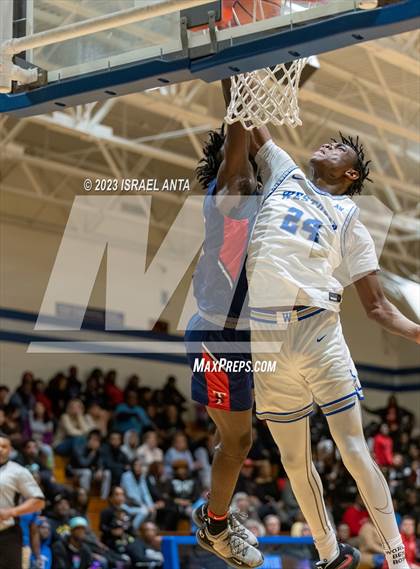 Thumbnail 1 in Terry Sanford @ Westover photogallery.