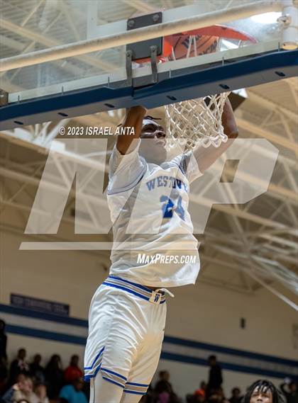 Thumbnail 3 in Terry Sanford @ Westover photogallery.