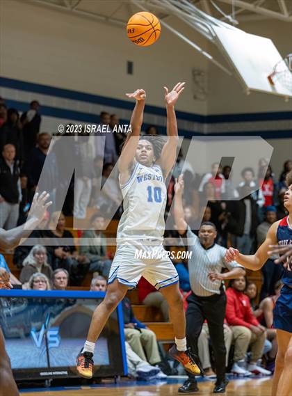 Thumbnail 2 in Terry Sanford @ Westover photogallery.