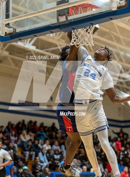 Thumbnail 2 in Terry Sanford @ Westover photogallery.