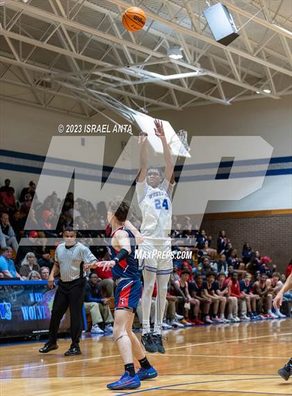 Thumbnail 1 in Terry Sanford @ Westover photogallery.