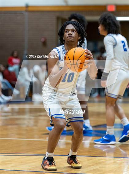 Thumbnail 3 in Terry Sanford @ Westover photogallery.