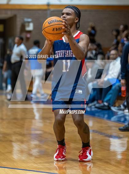 Thumbnail 2 in Terry Sanford @ Westover photogallery.
