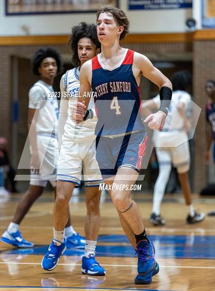 Thumbnail 2 in Terry Sanford @ Westover photogallery.