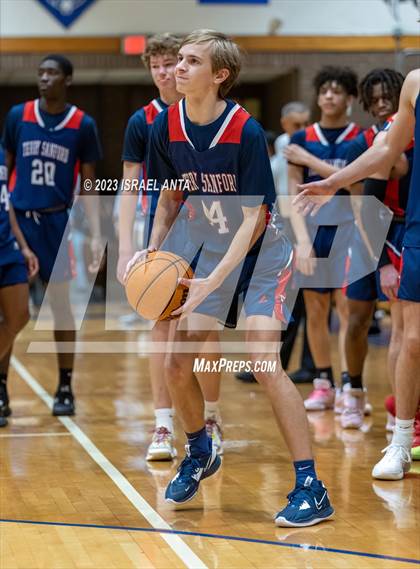 Thumbnail 1 in Terry Sanford @ Westover photogallery.