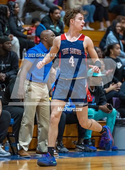 Thumbnail 2 in Terry Sanford @ Westover photogallery.
