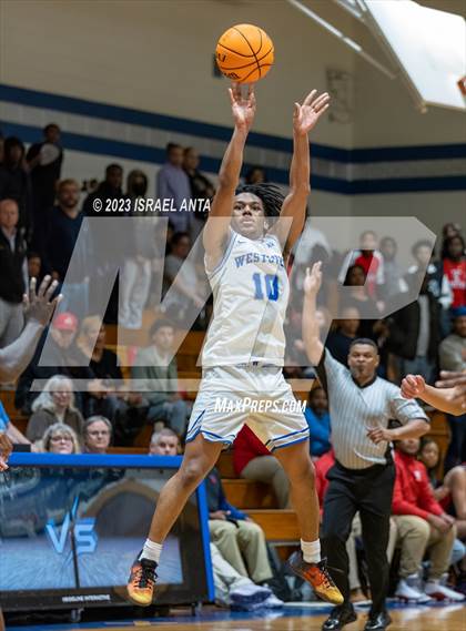 Thumbnail 1 in Terry Sanford @ Westover photogallery.