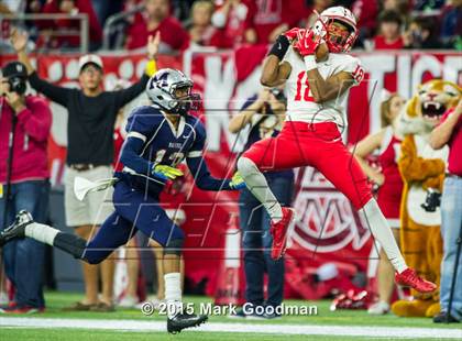 Thumbnail 1 in Katy vs Manvel (UIL 6A Quarterfinal) photogallery.