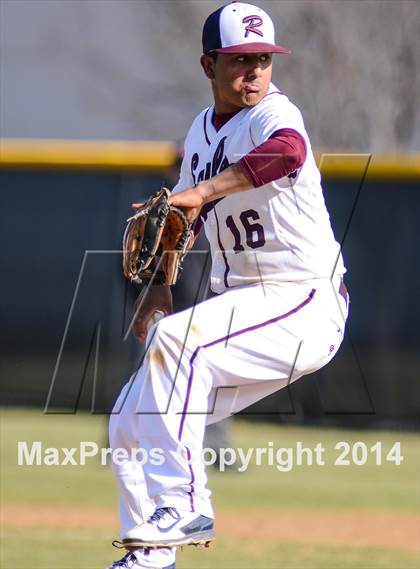 Thumbnail 3 in Grapevine vs Rowlett (Highland Park Scotland Yard Classic) photogallery.