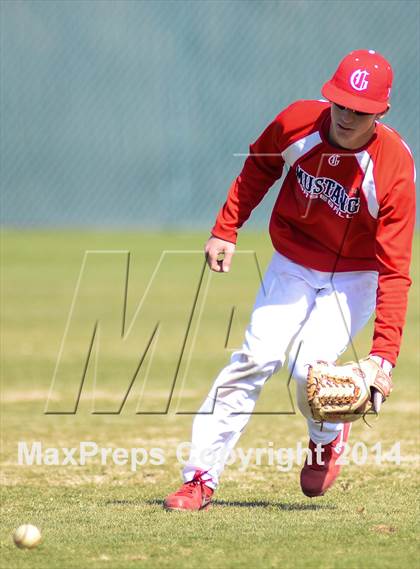 Thumbnail 1 in Grapevine vs Rowlett (Highland Park Scotland Yard Classic) photogallery.