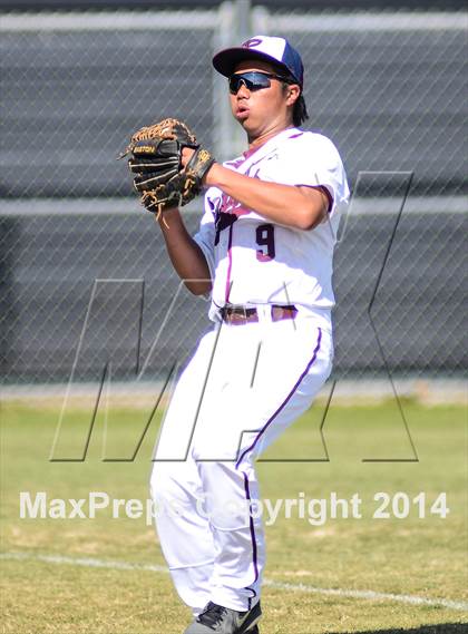 Thumbnail 2 in Grapevine vs Rowlett (Highland Park Scotland Yard Classic) photogallery.