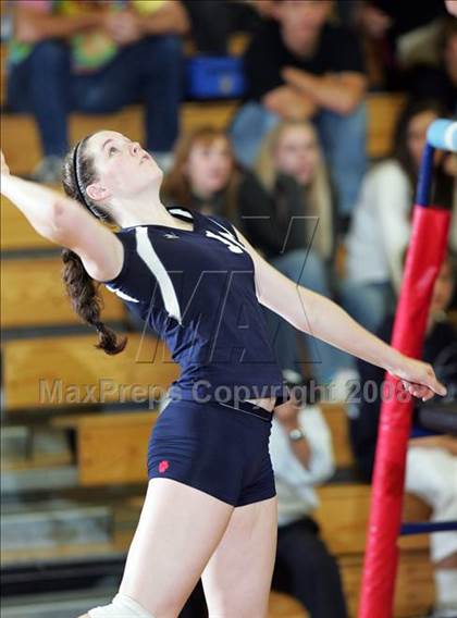 Thumbnail 2 in Las Lomas @ Campolindo photogallery.