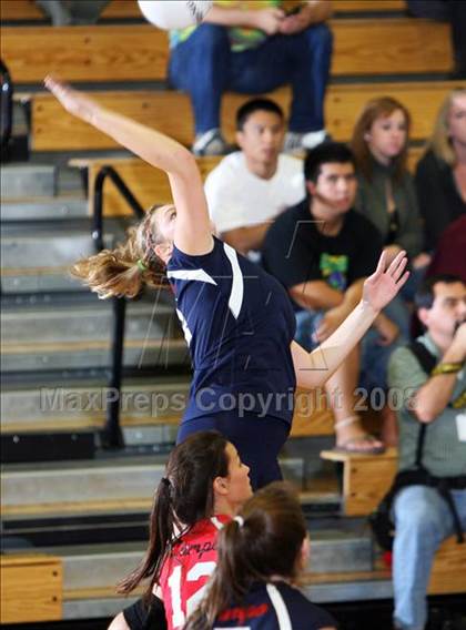 Thumbnail 2 in Las Lomas @ Campolindo photogallery.