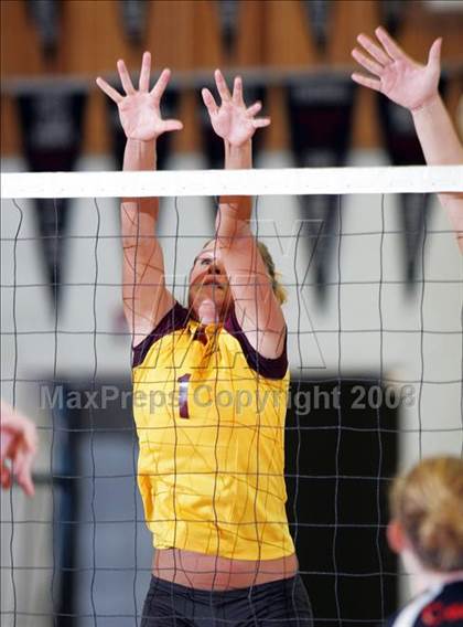 Thumbnail 1 in Las Lomas @ Campolindo photogallery.