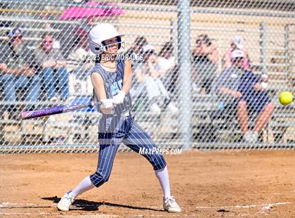 Thumbnail 3 in Steele Canyon vs. Maranatha Christian (Cougar Classic) photogallery.