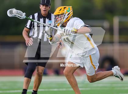 Thumbnail 2 in St. Thomas vs Jupiter (FHSAA 2A Regional Final) photogallery.