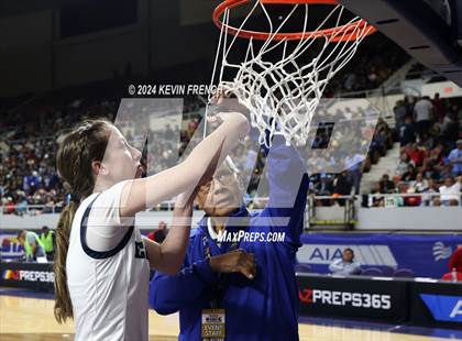 Thumbnail 2 in  Phoenix Country Day (AIA - 2A Final Awards) photogallery.