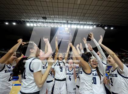 Thumbnail 3 in  Phoenix Country Day (AIA - 2A Final Awards) photogallery.