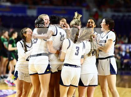 Thumbnail 2 in  Phoenix Country Day (AIA - 2A Final Awards) photogallery.