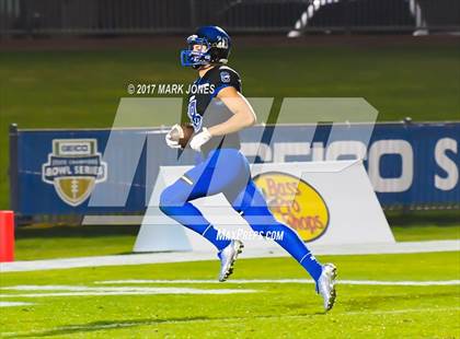Thumbnail 3 in Chandler vs. Northwestern (GEICO State Champions Bowl Series) photogallery.