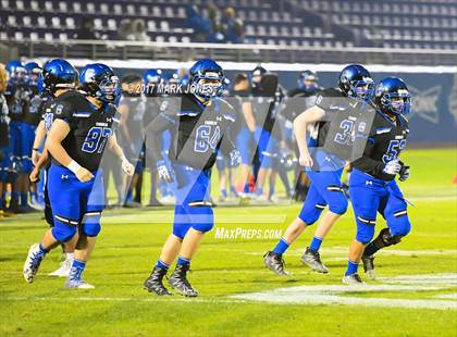Thumbnail 2 in Chandler vs. Northwestern (GEICO State Champions Bowl Series) photogallery.