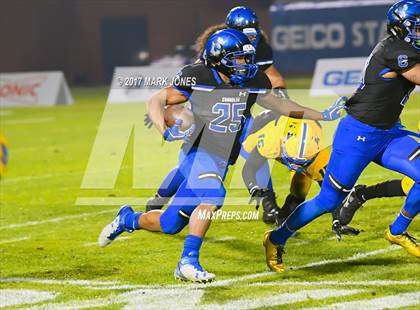 Thumbnail 3 in Chandler vs. Northwestern (GEICO State Champions Bowl Series) photogallery.