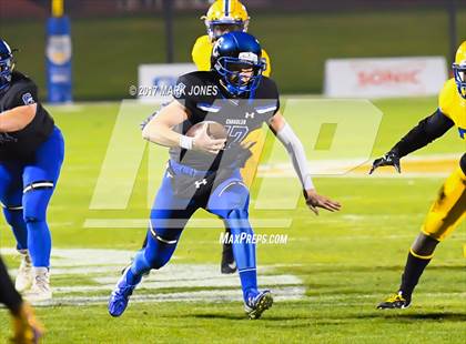 Thumbnail 2 in Chandler vs. Northwestern (GEICO State Champions Bowl Series) photogallery.