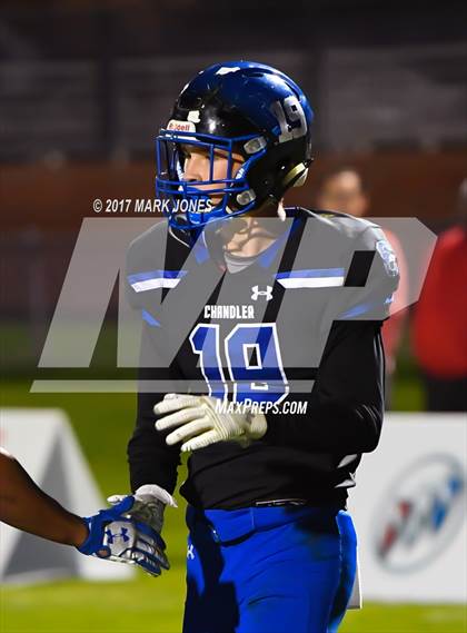 Thumbnail 1 in Chandler vs. Northwestern (GEICO State Champions Bowl Series) photogallery.