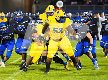 Thumbnail 2 in Chandler vs. Northwestern (GEICO State Champions Bowl Series) photogallery.