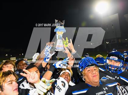 Thumbnail 1 in Chandler vs. Northwestern (GEICO State Champions Bowl Series) photogallery.