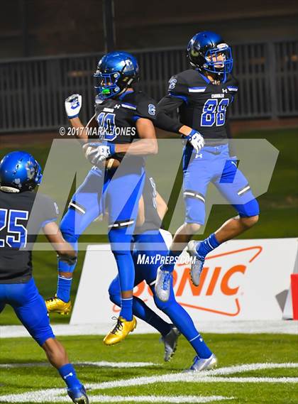 Thumbnail 3 in Chandler vs. Northwestern (GEICO State Champions Bowl Series) photogallery.