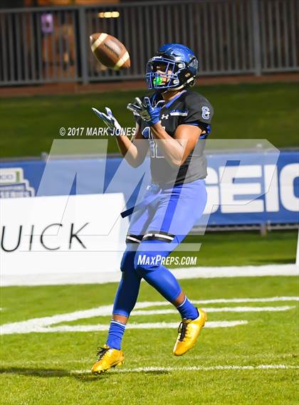 Thumbnail 3 in Chandler vs. Northwestern (GEICO State Champions Bowl Series) photogallery.