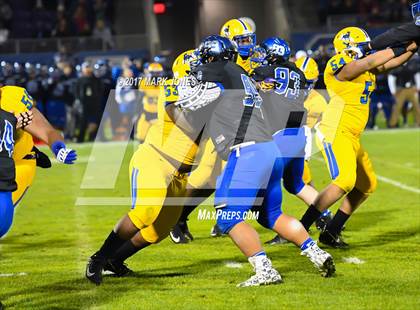 Thumbnail 3 in Chandler vs. Northwestern (GEICO State Champions Bowl Series) photogallery.
