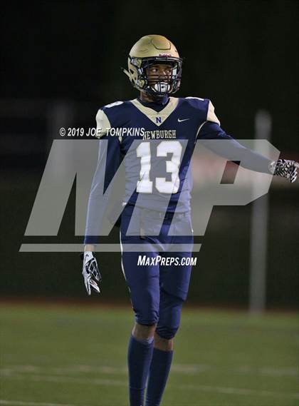 Thumbnail 2 in Monroe-Woodbury vs. Newburgh Free Academy (Section 9 Class AA Semifinal) photogallery.