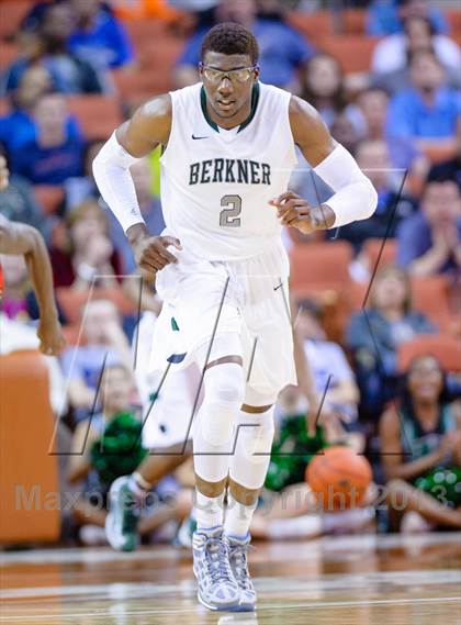 Thumbnail 2 in Berkner vs. Fort Bend Travis (UIL 5A Semifinal) photogallery.