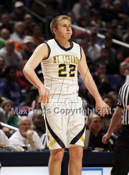 Thumbnail 2 in Chester vs. Mt. Lebanon (PIAA Class AAAA Final) photogallery.