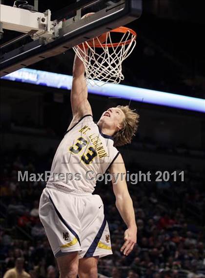 Thumbnail 1 in Chester vs. Mt. Lebanon (PIAA Class AAAA Final) photogallery.