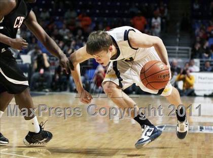 Thumbnail 3 in Chester vs. Mt. Lebanon (PIAA Class AAAA Final) photogallery.