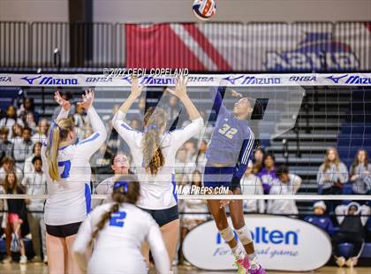 Thumbnail 2 in Landmark Christian vs. Mount Paran Christian (GHSA 2A Championship) photogallery.