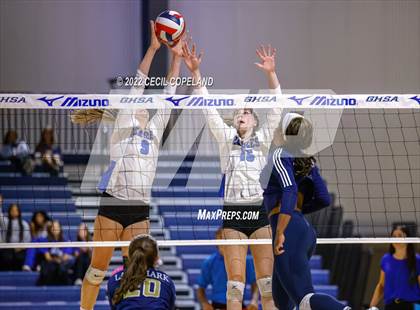 Thumbnail 2 in Landmark Christian vs. Mount Paran Christian (GHSA 2A Championship) photogallery.