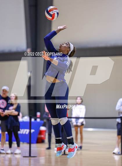 Thumbnail 2 in Landmark Christian vs. Mount Paran Christian (GHSA 2A Championship) photogallery.