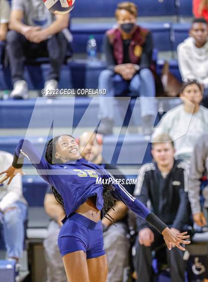 Thumbnail 1 in Landmark Christian vs. Mount Paran Christian (GHSA 2A Championship) photogallery.