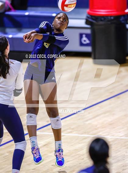 Thumbnail 1 in Landmark Christian vs. Mount Paran Christian (GHSA 2A Championship) photogallery.