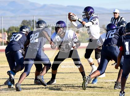 Thumbnail 3 in Durango vs Spring Valley photogallery.