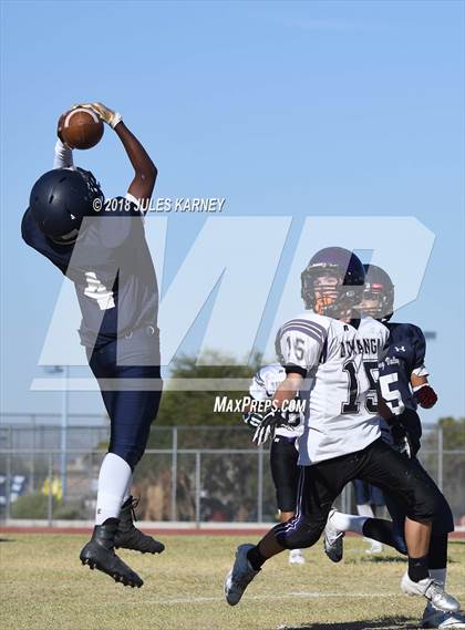 Thumbnail 1 in Durango vs Spring Valley photogallery.