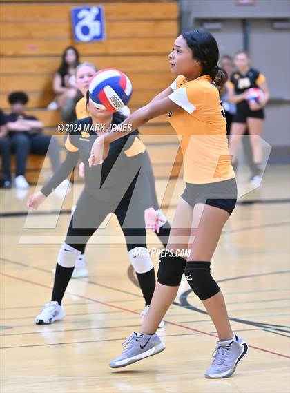 Thumbnail 3 in Goldwater vs. Crismon photogallery.