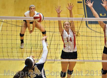 Thumbnail 1 in Parkland vs. Upper Merion Area (PIAA Class AAA Semifinal) photogallery.
