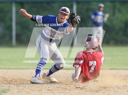 Thumbnail 3 in Clarke [W. Tresper] vs Division photogallery.